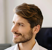 Portrait de Michael Brennan, CTO et leader technologique fintech et crypto