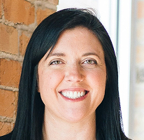 Portrait de Sophie Hartwell, équipe de service, responsable du support client